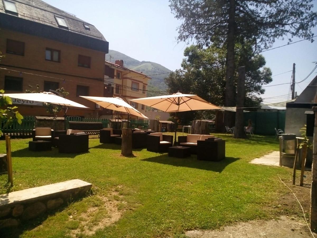 Hotel Restaurante Parador De Felechosa Extérieur photo